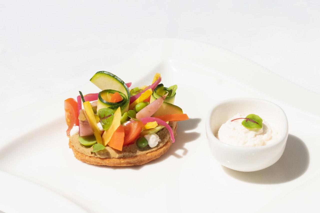 Logis Hotel & Restaurant Du Sauvage ラ・フェルテ・ゴシェ エクステリア 写真