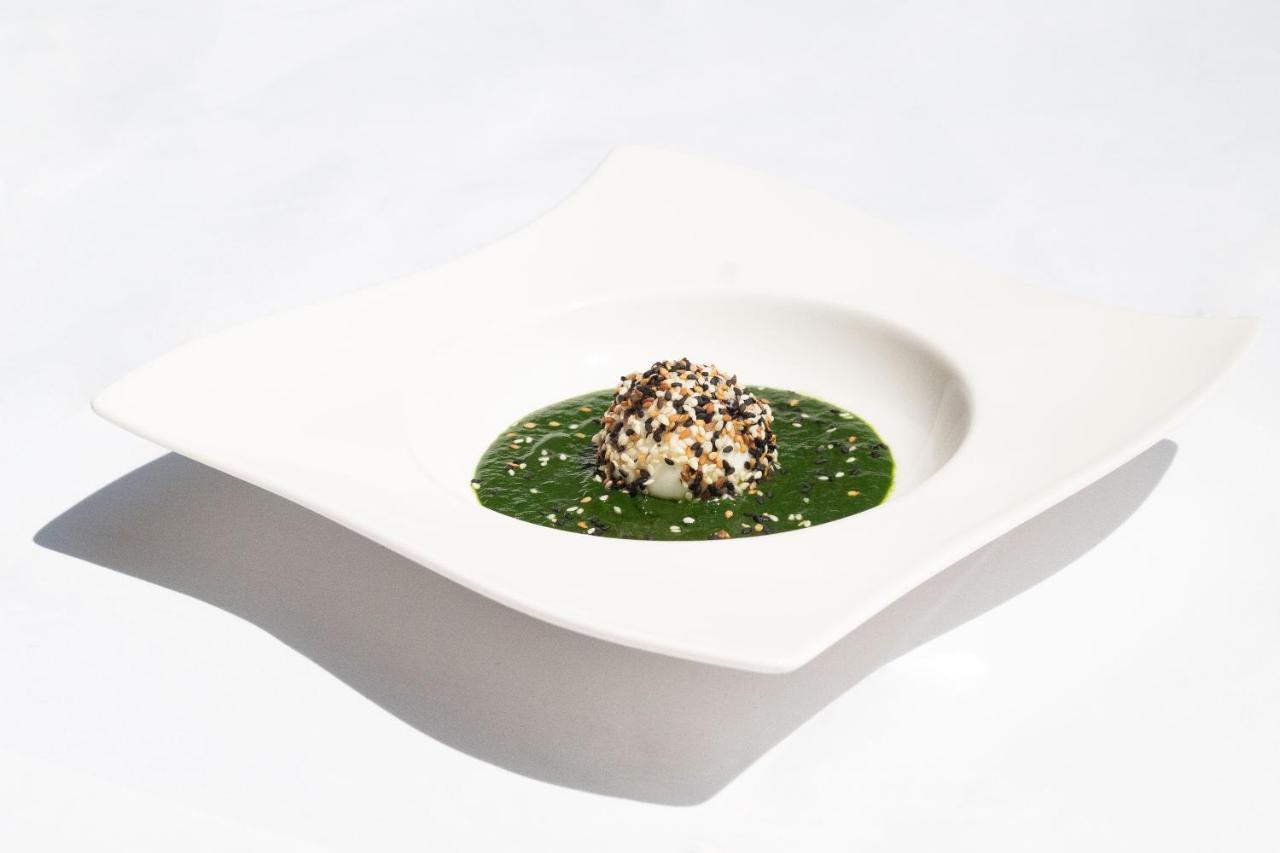 Logis Hotel & Restaurant Du Sauvage ラ・フェルテ・ゴシェ エクステリア 写真