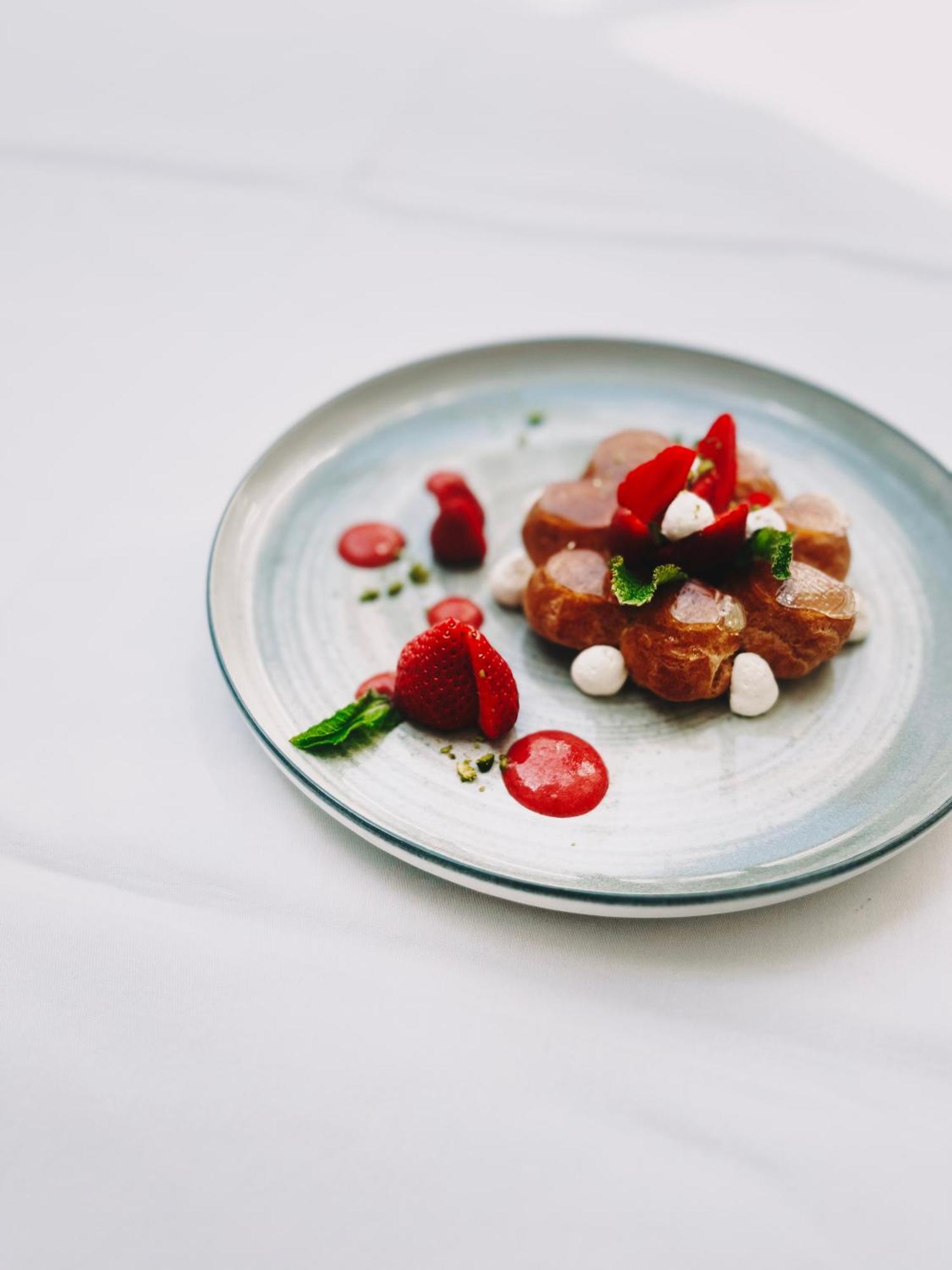 Logis Hotel & Restaurant Du Sauvage ラ・フェルテ・ゴシェ エクステリア 写真